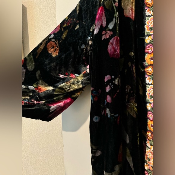 NEW Johnny Was Kehlani Kimono Womens Petite XXL Velvet Silk Boho Floral NWT - Picture 9 of 9